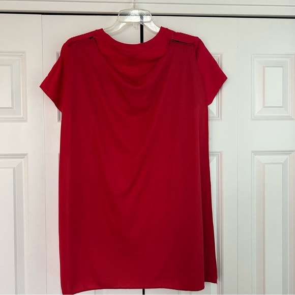 Adult Wonder Woman costume Red Long WW Shirt with Detachable Cape. XL - Picture 2 of 6